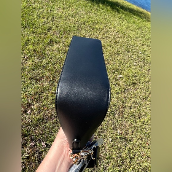 NWT Valentino Orlandi Black Gold Studded Bag With Additional Pouch And 2 Straps - Picture 9 of 15